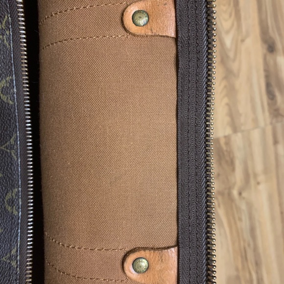 Louis Vuitton keepall bandoulière 55 - Picture 6 of 16